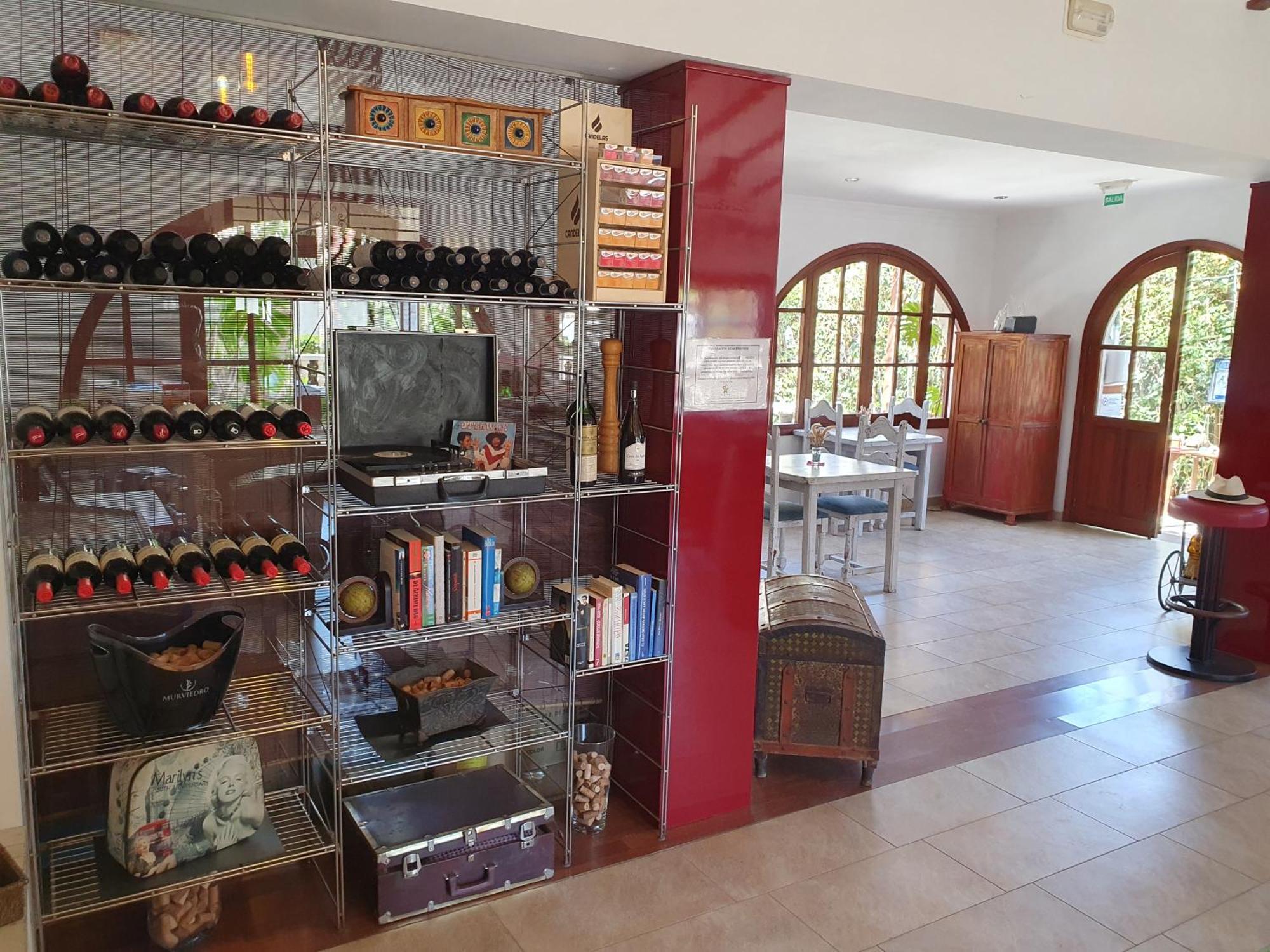 Hostal Mi Campana Denia Exteriér fotografie